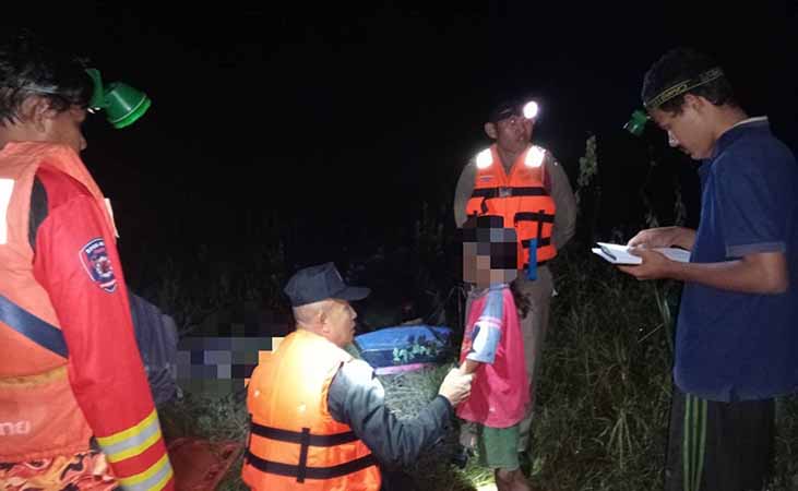 ထိုင်းတွင် မြန်မာလုပ်သား ၁ ဦး ၅ နှစ်ရွယ်ကလေးနှင့်အတူ ငါးဖမ်းထွက်စဉ် လှေပေါ်မှ ပြုတ်ကျသေဆုံး 