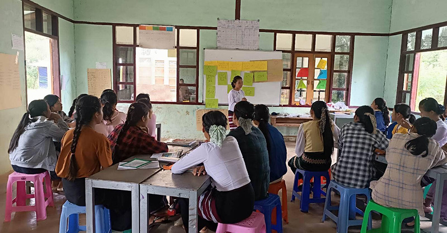 ဖရူဆိုတွင် စေတနာ့ဝန်ထမ်းဆရာ ဆရာမများအတွက် ဆရာအတတ်သင် သင်တန်းဖွင့်လှစ်