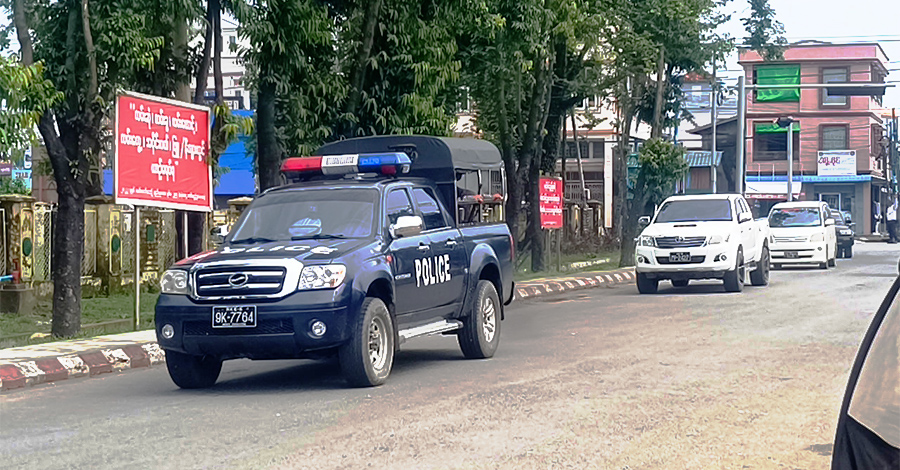 ရခိုင်ပြည်နယ်ရှိ မွတ်စလင်ဒုက္ခသည်များကို နိုင်ငံတကာသံတမန်များ တွေ့ဆုံ 
