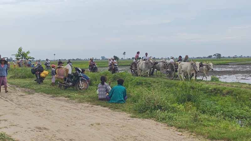 ခင်ဦး အနောက်မြောက်ခြမ်းတွင် စစ်တပ်က အိမ် ၅၀ ကျော် မီးရှို့