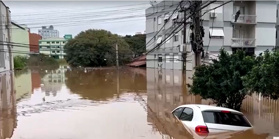 ဘရာဇီးတွင် ဆိုင်ကလုန်းမုန်တိုင်းတိုက်ခတ်၊ နေအိမ်များ ရေမြုပ်ပြီး လူ ၂၀ ကျော်သေဆုံး