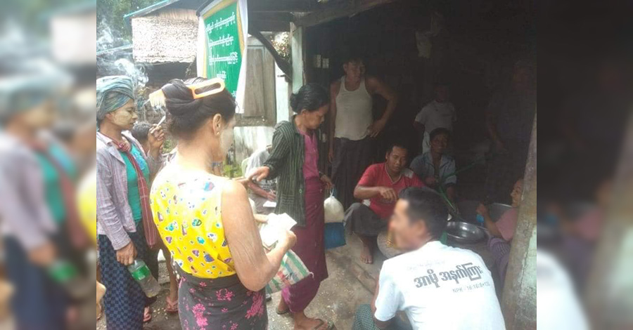 ဧရာဝတီတိုင်းတွင် ရည်ညွှန်းစျေးဖြင့် စားအုန်းဆီ ရောင်းချပေးသော်လည်း စျေးနှုန်းမကျ