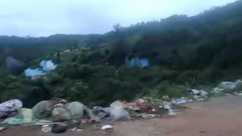 မိုးကုတ်ကို စစ်ကူလာသည့် စစ်ကား ၃ စီး မိုင်းဆွဲတိုက်ခိုက်ခံရပြီး စစ်သား ၈ ဦးသေဆုံး