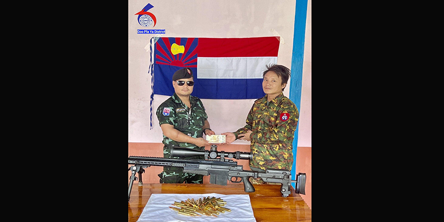 လက်နက်နှင့် လာရောက်ပူးပေါင်းသည့် စစ်ကောင်စီတပ်သားကို ဘတ် ၁ သိန်းချီးမြှင့်
