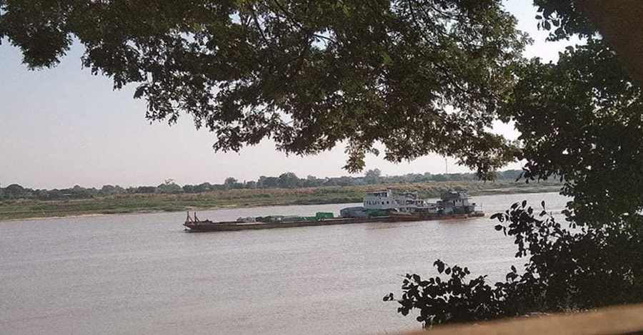 မင်းကင်း ဖလပ်မော်တော်တိမ်းမှောက်မှုမှ အလောင်း ၁၀ လောင်းတွေ့ရှိ၊ လူ ၂၀ ကယ်ဆယ်နိုင်