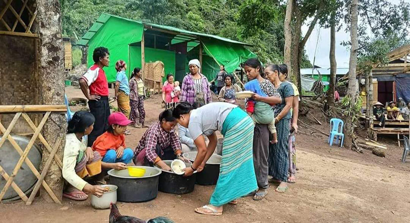 ဒီးမော့ဆိုအနောက်ခြမ်းရှိ စစ်ဘေးရှောင်များအတွက် ရိက္ခာနှင့် အသုံးအဆောင်များ လှူဒါန်း