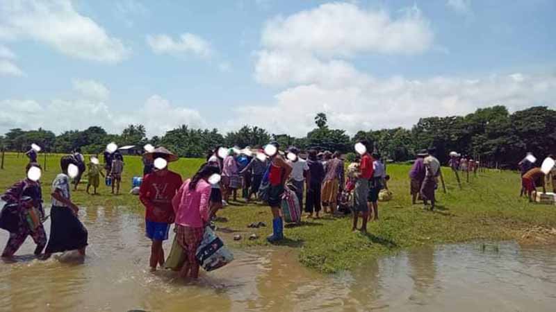 မူးမြို့နယ်၌ စစ်တပ်က ပြည်သူ ၃ ဦးကို ဖမ်းဆီးပြီး အိမ်မီးရှို့၊ ယာဒို စစ်ရှောင်များ နေရပ် မပြန်နိုင်သေး