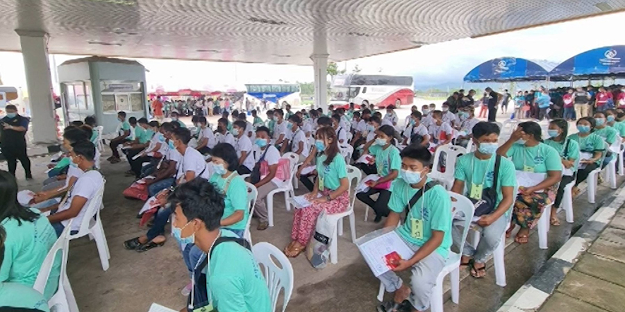 ပြည်ပရောက် မြန်မာအလုပ်သမားများ၏ ဝင်ငွေခွန် ၁၀ ရာခိုင်နှုန်း စည်းကြပ်မည်