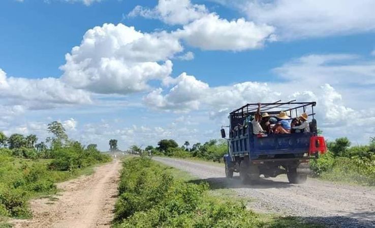 စစ်ကြောင်းထိုးလာသဖြင့် ပုလဲ၊ ရေဦးနှင့် တန့်ဆည် ဒေသခံထောင်ချီထွက်ပြေးနေရ