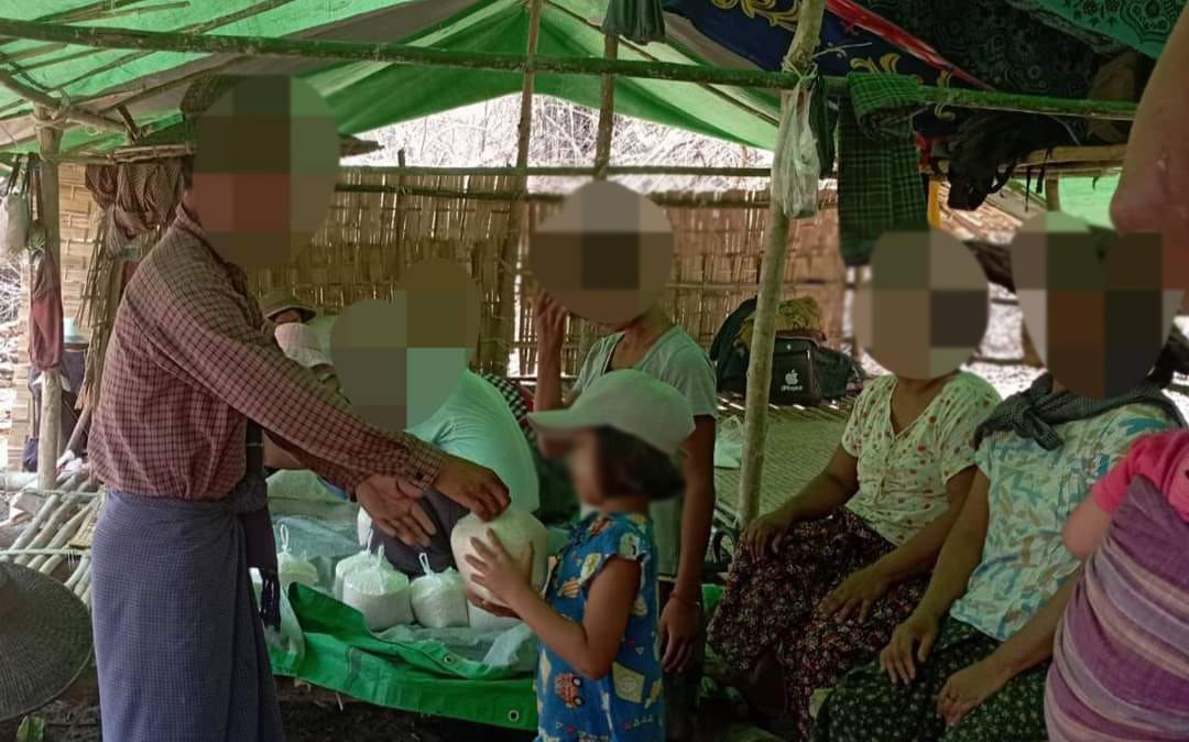 ဒီပဲယင်းနှင့် ဂန့်ဂေါမြို့နယ်ရှိ စစ်ဘေးရှောင်များတွက် စားနပ်ရိက္ခာထောက်ပံ့