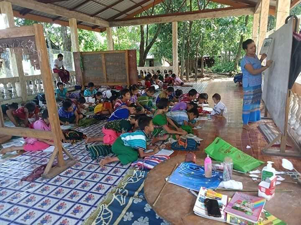 စစ်ကောင်စီကျောင်းက ကျောင်းသား ၄၀၀၀၀ ကျော် ကေအန်ယူ KECD ကျောင်း၌ ပြောင်းရွှေ့ ပညာသင်