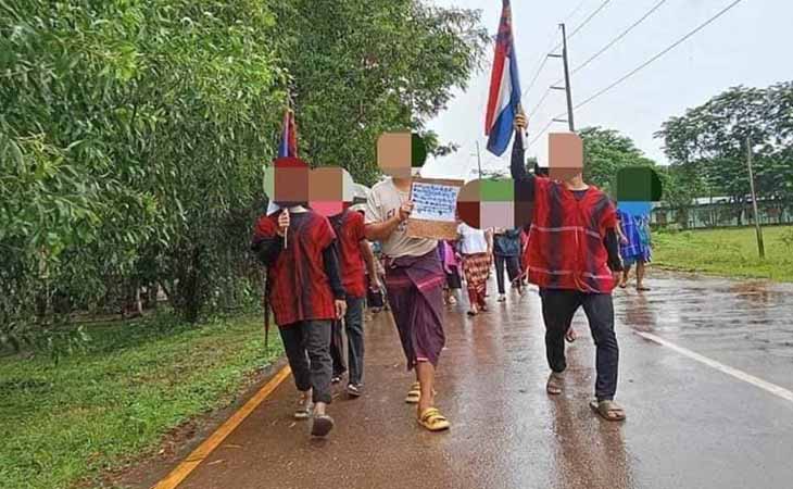 ကျောင်းများတွင်တပ်စွဲထားသည့် စစ်တပ်ထွက်သွားရန် ကော့ကရိတ်တွင် ဆန္ဒပြ