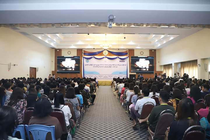 အွန်လိုင်း ဈေးသည်များ  ကုန်ပစ္စည်းဈေးနှုန်းကို Chat Box မှ ပြောဆို ရောင်းချပါက အရေးယူမည်