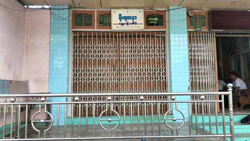 ဖားကန့်မြို့ မိုးရတနာရွှေဆိုင် ဓားပြတိုက်ခံရ