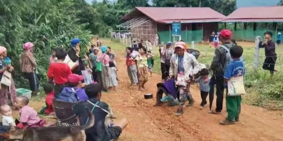 နမ်ဆန်ယန်စစ်ဘေးရှောင်များ  အောင်မြေ(၁) ကျေးရွာဘက်ကို ပြောင်းရွှေ့ 