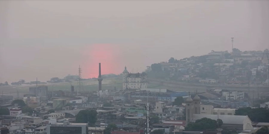 ဘရာဇီး အမေဇုန်တောမီးကြောင့် ဒေသခံများ အသက်ရှူရခက်ခဲနေ