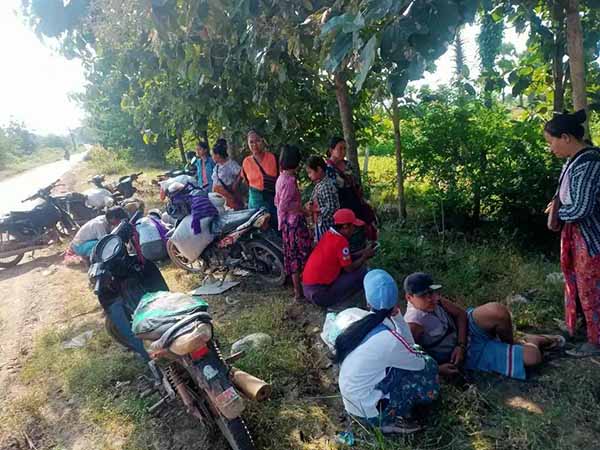 ယင်းမာပင်တွင် ရွာ ၁၀ ရွာခန့် ထွက်ပြေးနေရ၊ လွိုင်ကော်ဒေသခံများ ရေဘေးရှောင်