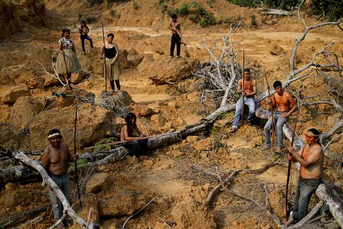 အယ်နီညိုကြောင့် စံချိန်တင်မိုးခေါင်ခဲ့သည် အမေဇုန်မိုးသစ်တော (Photo Essay)