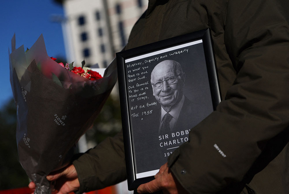 ဆာဘော်ဘီချာတန် အမှတ်တရ ဂုဏ်ပြုပုံရိပ်များ (ဓာတ်ပုံ)