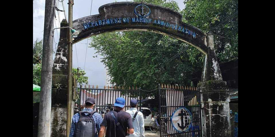 အခွန်အတင်းအကျပ်ဆောင်ခိုင်းသဖြင့် ပင်လယ်ကူးသင်္ဘောသားများ အခက်တွေ့
