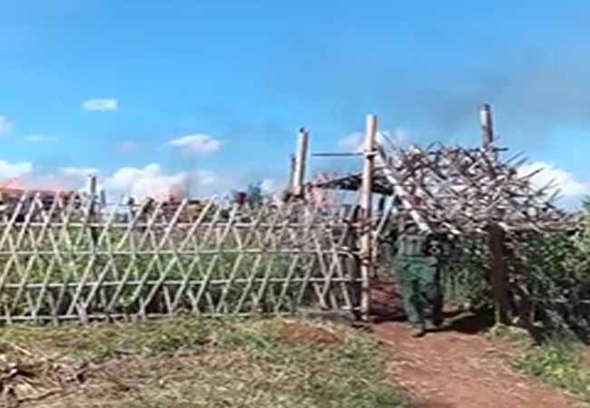 ပန်ဆိုင်းအနီး စစ်စခန်း ၁ ခု ကို ကိုးကန့် ပူးပေါင်းအဖွဲ့သိမ်းပိုက်၊ တနင်္သာရီတွင် စစ်သားများ တိုက်ခိုက်ခံရ
