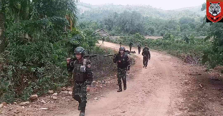 ကော့ကရိတ်တိုက်ပွဲအတွင်း  ပြည်သူ ၁၂ ဦး သေဆုံးပြီး ကလေးငယ် အပါအဝင် ၇ ဦး ဒဏ်ရာရ