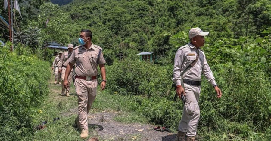 မဏိပူရတွင်  ရဲအရာရှိ ၁ ဦး အသတ်ခံရမှုဖြင့် မြန်မာနိုင်ငံသား ၃၂ ဦး ဖမ်းဆီးခံရ