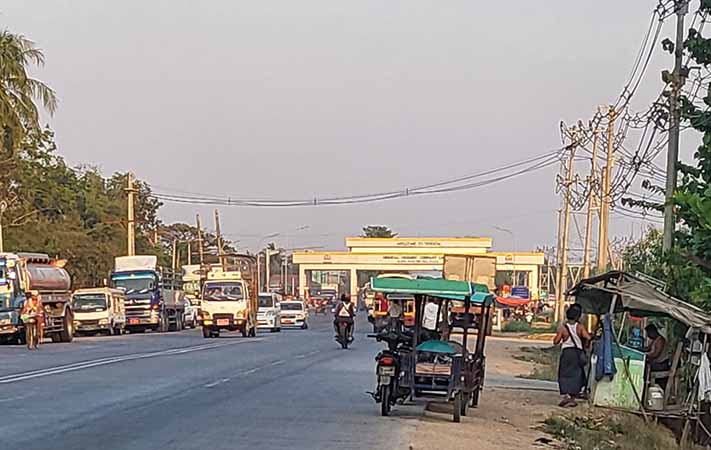 လှိုင်သာယာက အိမ်ဆိုင်များ လုပ်ငန်းလိုင်စင်လုပ်ရန် စည်ပင်က စာထုတ်