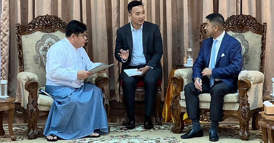 ရှမ်းမြောက်တိုက်ပွဲတွင် ပိတ်မိနေသည့် ထိုင်းနိုင်ငံသားများ ပြန်ခေါ်ရေး ထိုင်းဒုရဲချုပ် မြန်မာပြည်သို့ သွားရောက် 