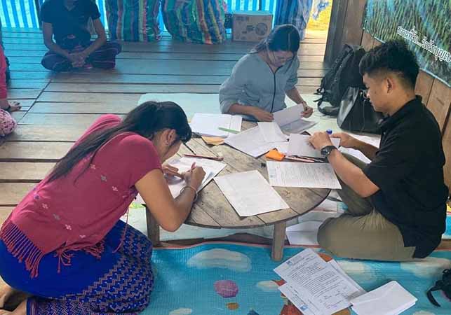 ကရင်နီပြည်နယ်က ဆရာ၊ ဆရာမ ၁,၆၀၀ အတွက် အထောက်အပံ့ပေးအပ်