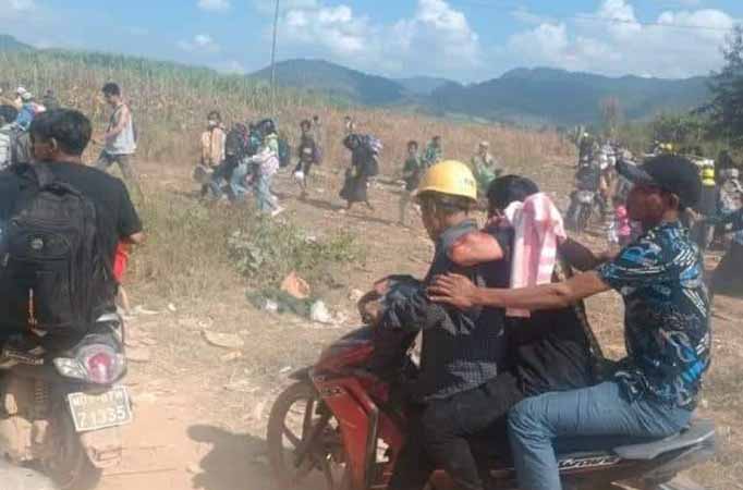 မိုးကောင်းနှင့် လောက်ကိုင်တွင် စစ်ကောင်စီလက်နက်ကြီးကြောင့် အရပ်သားများ သေဆုံး ဒဏ်ရာရ