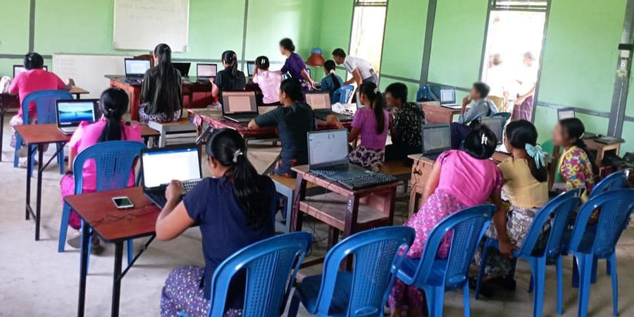 ဂန့်ဂေါတွင် CDM ဆရာ၊ ဆရာမများအတွက် ကွန်ပျူတာသင်တန်း ဖွင့်လှစ်သင်ကြားပေး