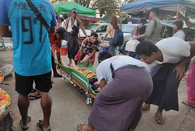 ရန်ကုန်တောင်ပိုင်းခရိုင်က အရေးပေါ်လူနာများ မြစ်ကူးပြီး ရန်ကုန်ဆေးရုံကြီးကိုလာရ