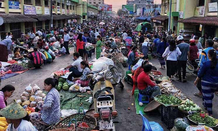 မြစ်ကြီးနား၌ အခြေခံစားသောက်ကုန်များ ဈေးတက်