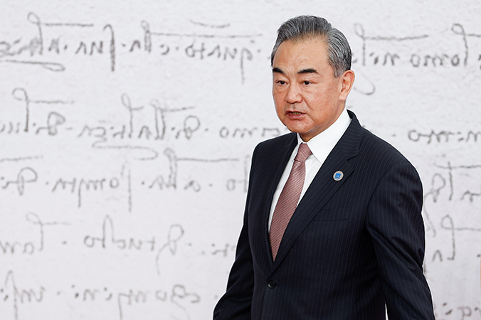 ဥရောပအနေဖြင့် တရုတ်နှင့်လက်တွဲရမည်ကို မကြောက်သင့်ဟု ဝမ်ယိ ပြော