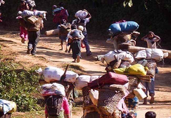 ဆီဆိုင်ရောက် ကရင်နီစစ်ရှောင် ၂ သောင်းကျော် အကူအညီ လိုအပ်နေ