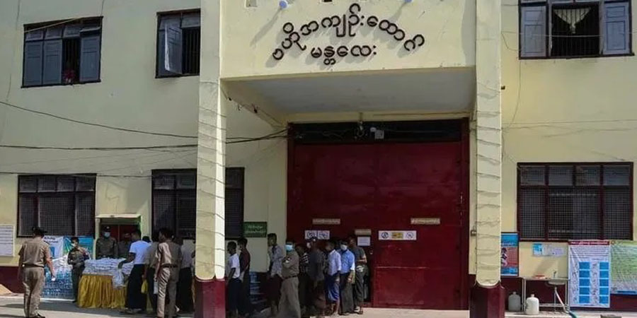 ထောင်ကျနေသည့် စစ်ပြေးများကို စစ်ကောင်စီတပ်က ပြန်ခေါ်ထုတ်သွား