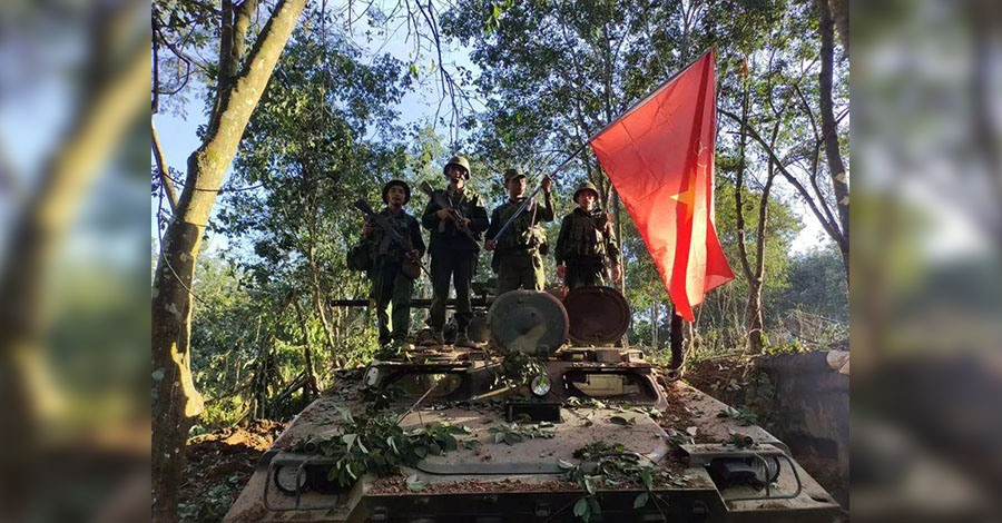 ညီနောင် ၃ ဖွဲ့ နှင့် စစ်ကောင်စီတို့ တွေ့ဆုံမှုကြောင့် ၁၀၂၇ စစ်ဆင်ရေး ရပ်တန့်သွားမှာ မဟုတ်ဟု သုံးသပ်