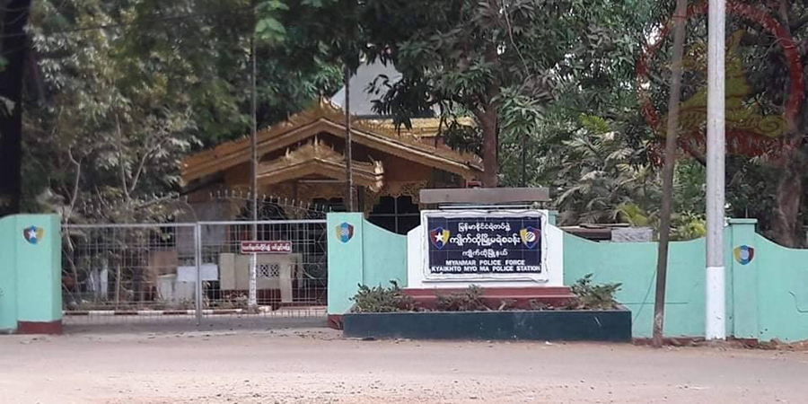 စစ်တပ်နှင့်ရဲတပ်ဖွဲ့ဝင်အချို့ သထုံခရိုင်ပြည်သူ့ကာကွယ်ရေးတပ်ဖွဲ့ထံ လာရောက်ပူးပေါင်း