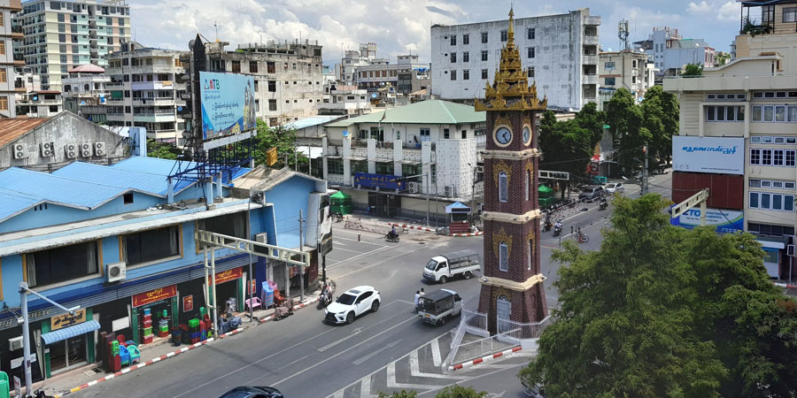 မန္တလေးနန်းတွင်းထဲ ရှော့တိုက်ဒုံးပစ်ခံရပြီးနောက် စစ်တပ်က တအိမ်တက်ဆင်း စစ်ဆေး