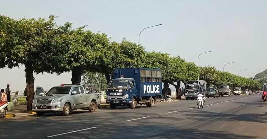 ကျိုက်ထိုတွင် စစ်ကားမိုင်းဆွဲခံရ၊ သံဖြူဇရပ်တွင် ဒေသခံများကို ဖမ်းဆီးနေ