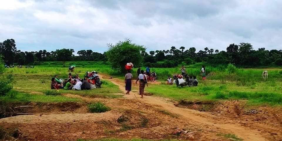 ဘီးလင်းနှင့်သထုံမြို့တို့က စစ်ရှောင် ၂၆၀၀ ကျော် အရေးပေါ်အကူအညီ လိုအပ်