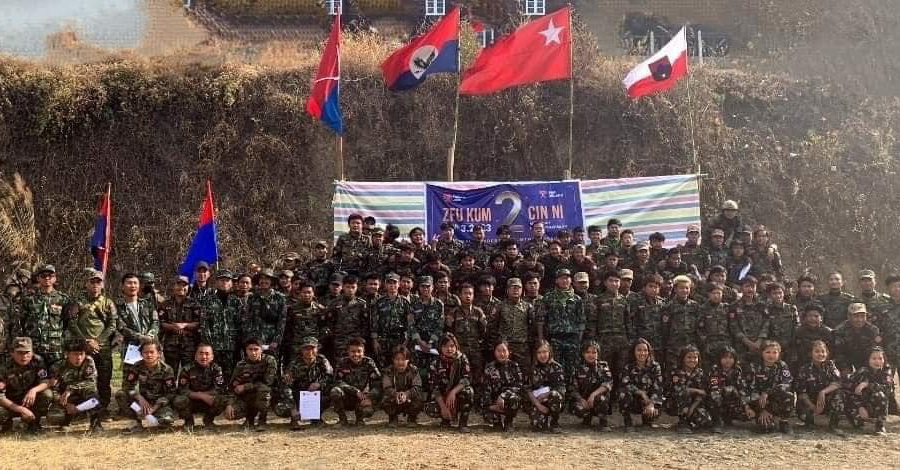 ချင်းပြည်နယ်က မြို့နယ် ၄ ခု ကိုယ်စားပြုပြီး ချင်းညီနောင်အဖွဲ့ ဖွဲ့စည်း