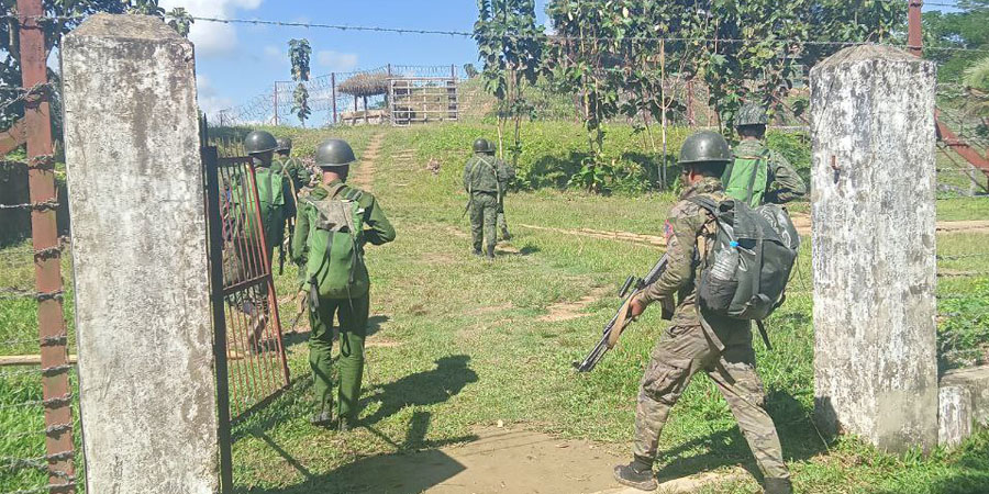 ပလက်ဝရှိ ခမောင်းဝစစ်စခန်းကို ရက္ခိုင့်တပ်‌တော် သိမ်းပိုက်