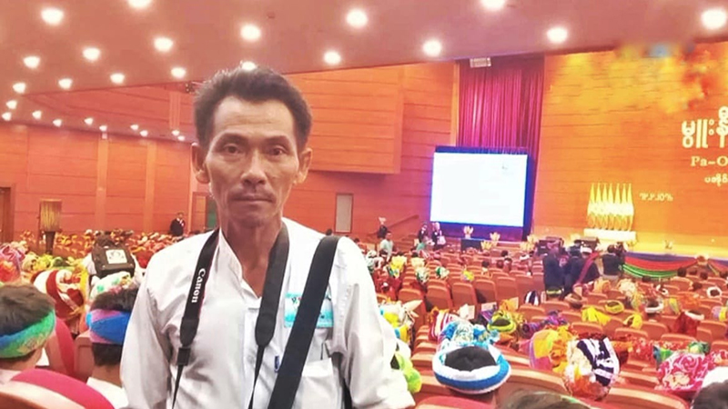 အန်အယ်လ်ဒီပါတီဝင် ၁ ဦးကို လူမှုထူးချွန်ဆုပေးသည့်အပေါ်  တပ်ထောက်ခံသူများ လက်မခံ