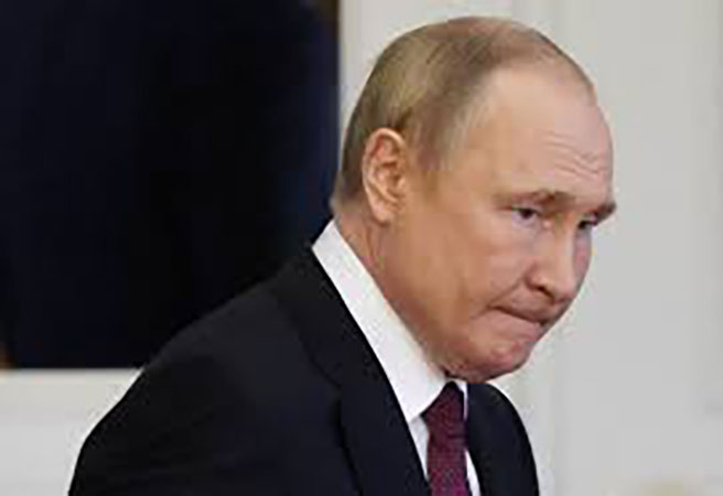 စစ်ပွဲပုံစံ ဆက်သွားပါက ယူကရိန်းနိုင်ငံဖြစ်တည်မှု ထိခိုက်မည်ဟု သမ္မတ ပူတင် သတိပေး