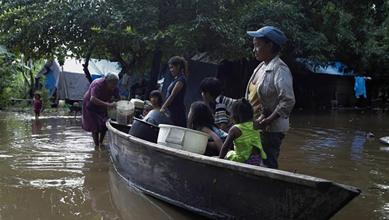 ဘိုလီးဗီးယားတွင် မိုးသည်းထန်ပြီး ရေလွှမ်းမိုးမှုကြောင့် အနည်းဆုံး လူ ၆ ဦးသေဆုံး