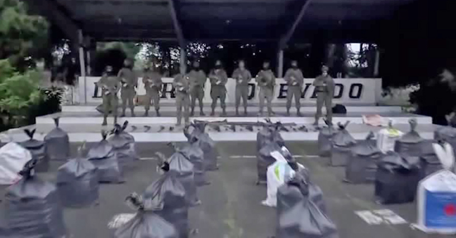 အီကွေဒေါနိုင်ငံတွင် ကိုကင်း ၂၂  တန် စံချိန်တင် ဖမ်းဆီးရမိ