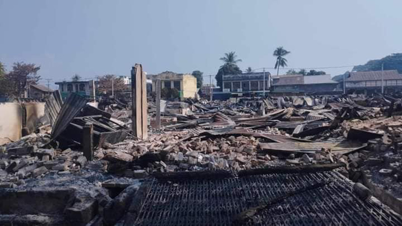 တိုက်ပွဲကြောင့်  မိုးမိတ်မြို့  ၄ ပုံ ၃ ပုံ ပျက်စီး၊ စစ်ဘေးရှောင် ၁၀၀၀ ကျော်ရှိလာ 