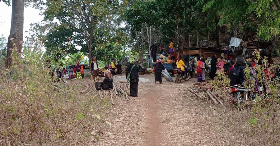 ဆီဆိုင်မြို့တွင်း တိုက်ပွဲကြောင့် ဒေသခံများ ထွက်ပြေးတိမ်းရှောင်